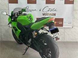 KAWASAKI - NINJA ZX-10R - 2005/2005 - Verde - R$ 32.900,00