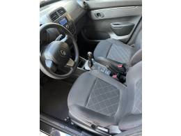 RENAULT - KWID - 2021/2022 - Preta - R$ 48.900,00
