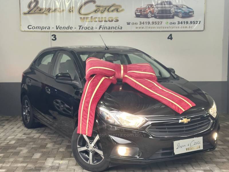 CHEVROLET - ONIX - 2019/2019 - Preta - R$ 65.900,00