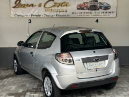 FORD - KA - 2012/2013 - Prata - R$ 24.900,00