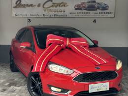 FORD - FOCUS - 2017/2017 - Vermelha - R$ 68.900,00