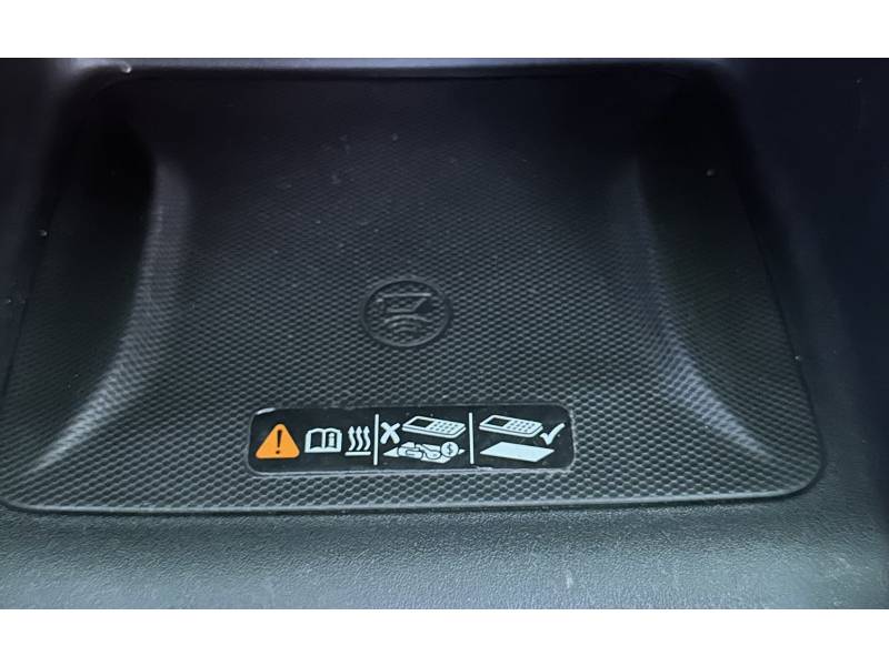 CHEVROLET - ONIX - 2020/2020 - Vermelha - R$ 65.900,00