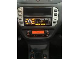 CITROËN - C3 - 2011/2012 - Prata - R$ 28.900,00