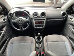 VOLKSWAGEN - GOL - 2015/2016 - Vermelha - R$ 41.900,00