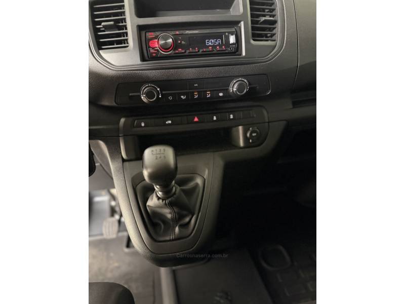 PEUGEOT - EXPERT - 2023/2024 - Branca - R$ 162.000,00