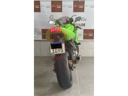 KAWASAKI - NINJA ZX-10R - 2005/2005 - Verde - R$ 32.900,00