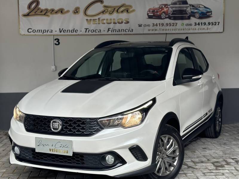 FIAT - ARGO - 2019/2020 - Branca - R$ 71.900,00