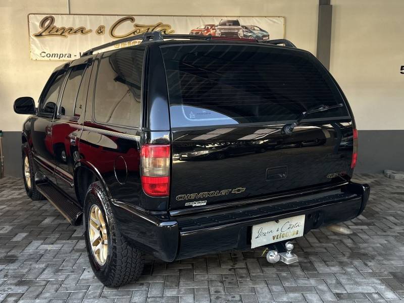 CHEVROLET - BLAZER - 1999/1999 - Preta - R$ 42.000,00