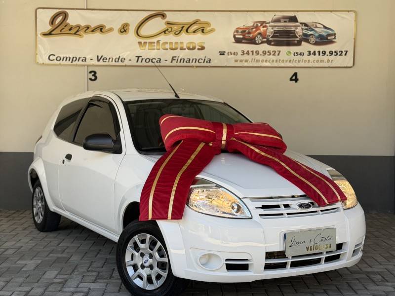 FORD - KA - 2008/2009 - Branca - R$ 22.900,00