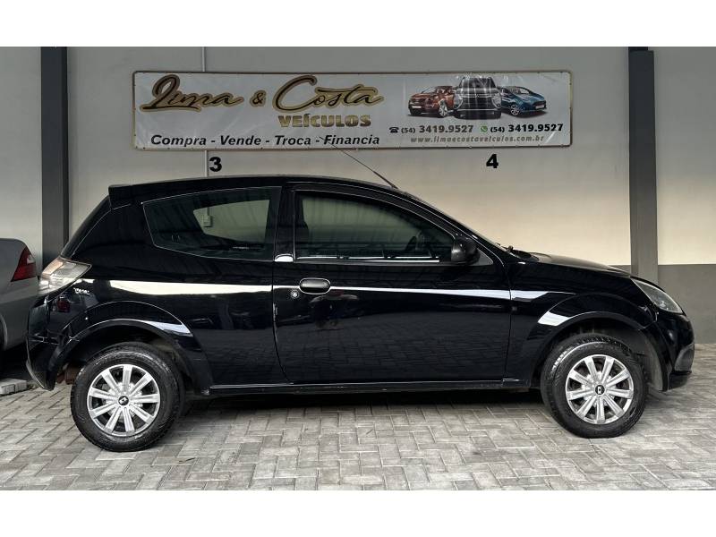 FORD - KA - 2012/2013 - Preta - R$ 20.900,00